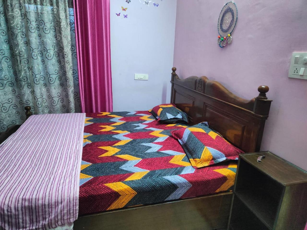 Nature View Homestay Dehradun Bilik gambar